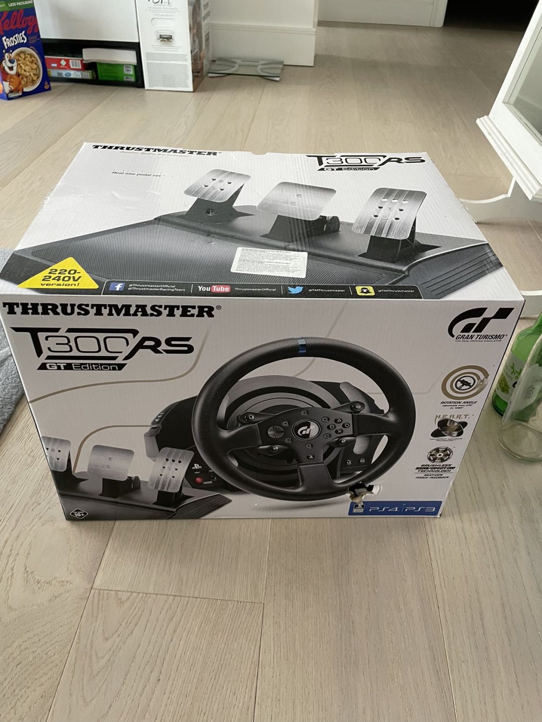 Thrustmaster T300 RS GT 图马思特