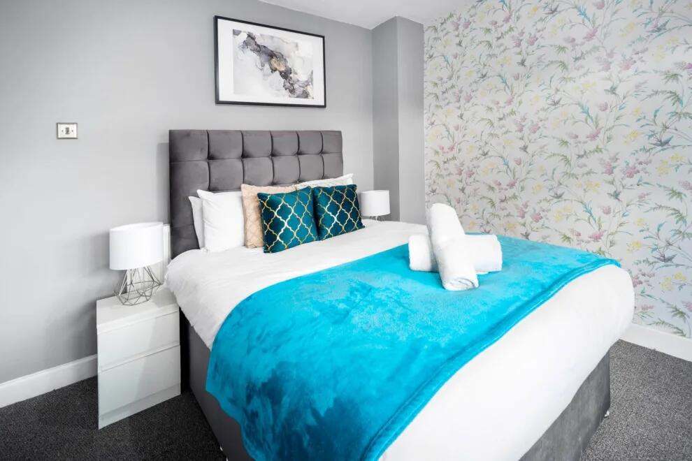 rooms picture