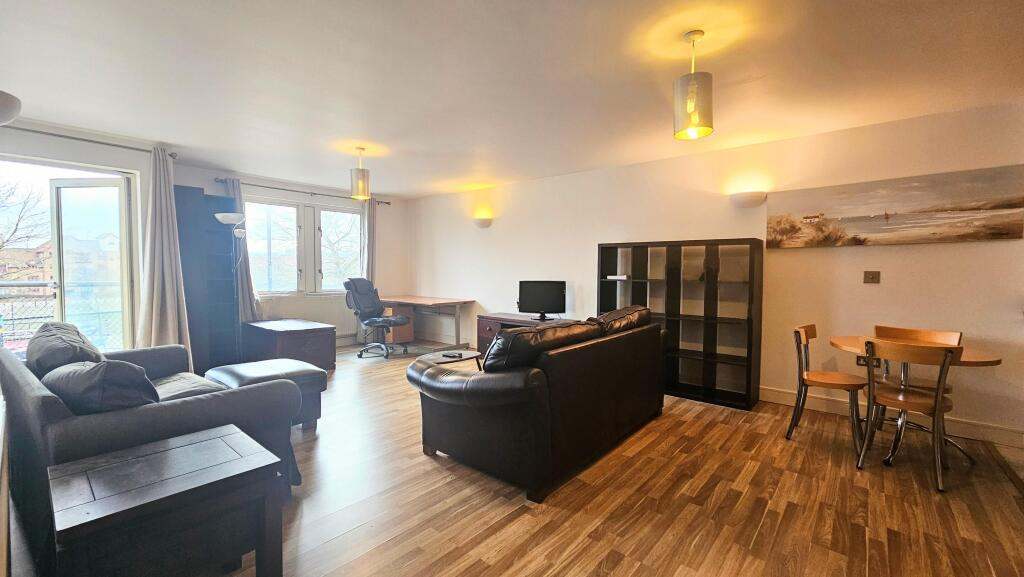 rooms picture