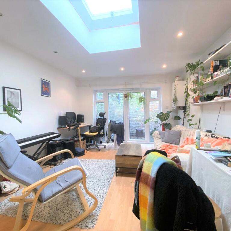 rooms picture