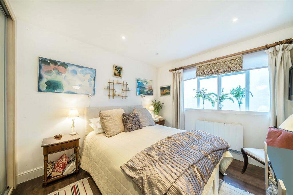 rooms picture