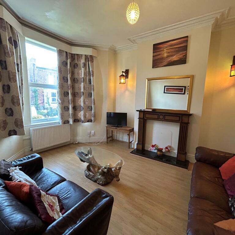 rooms picture
