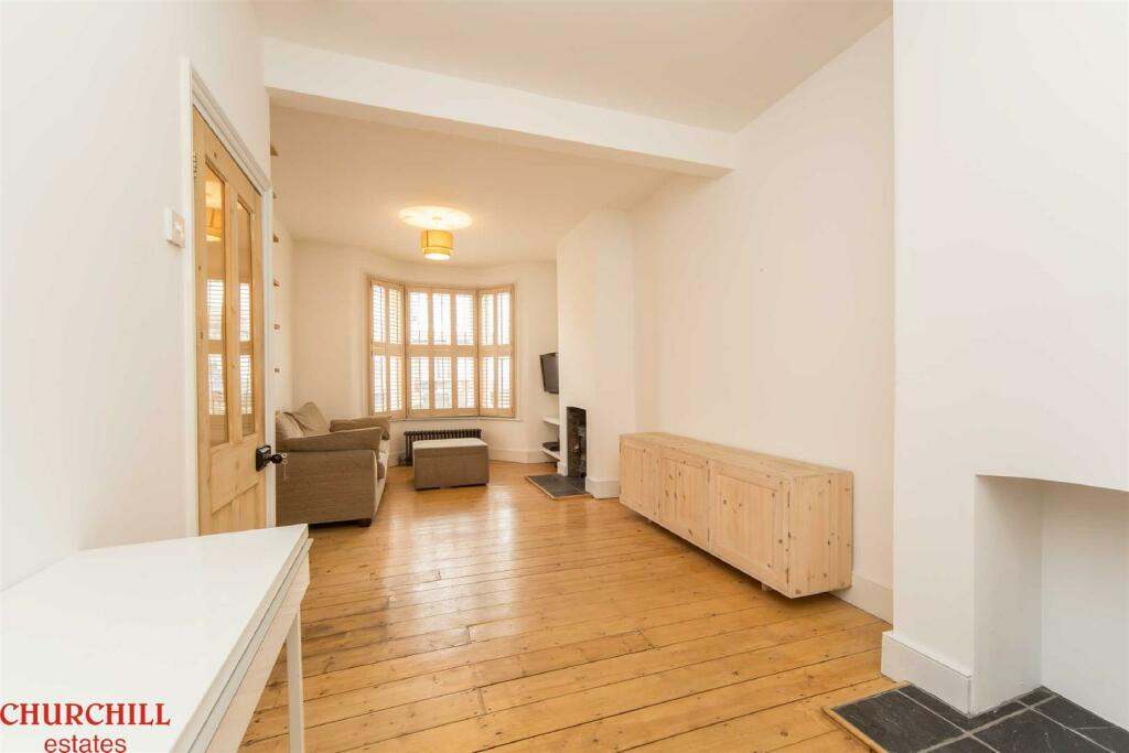 rooms picture