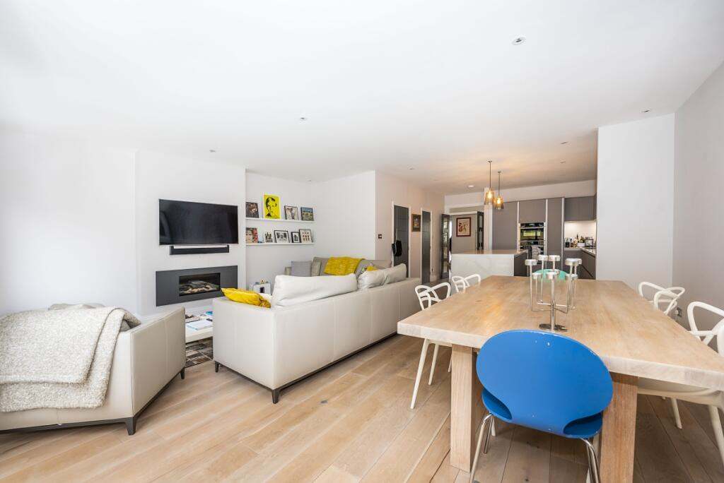 rooms picture