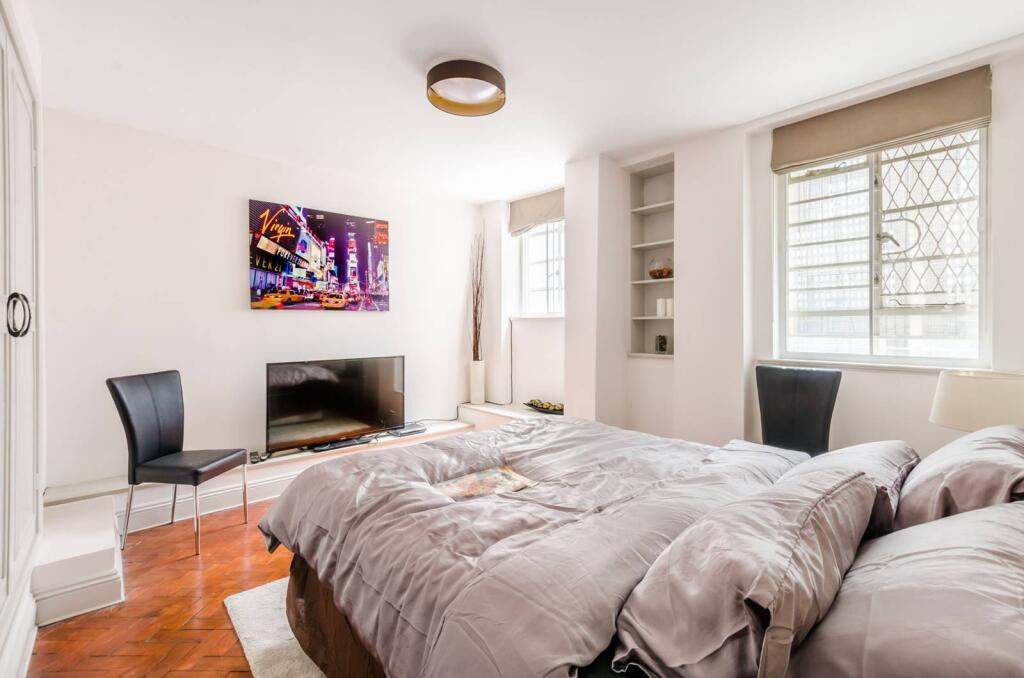 rooms picture
