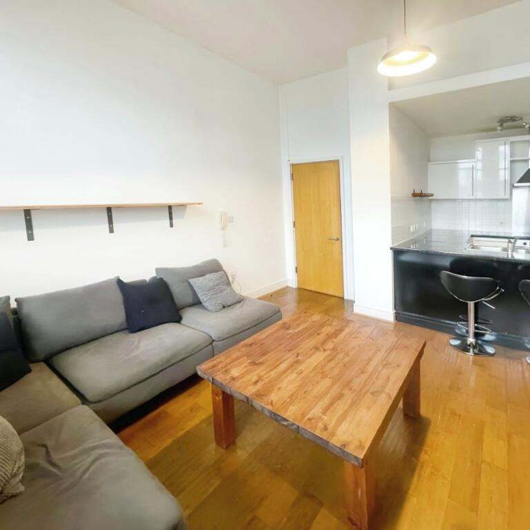 rooms picture