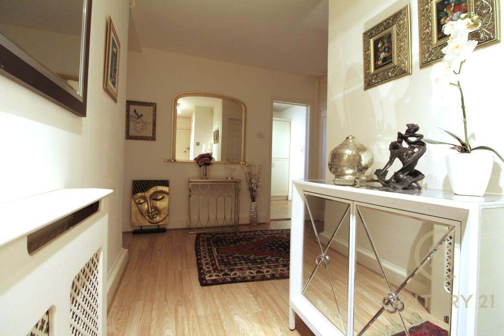 rooms picture