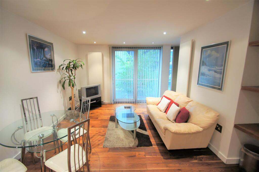 rooms picture