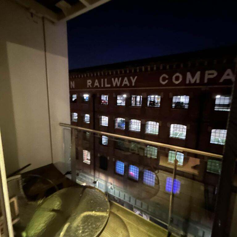 rooms picture