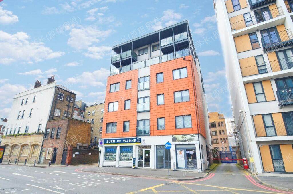 16 Sutton Court Rd公寓