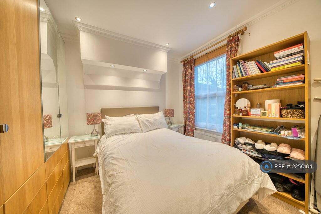 rooms picture