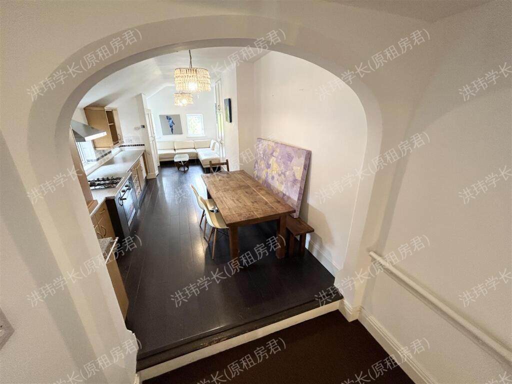 8 Wentworth Rd公寓