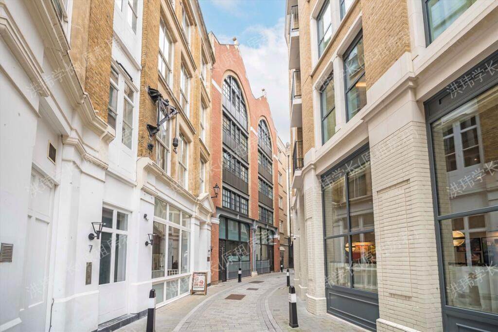 6 Ludgate Square公寓