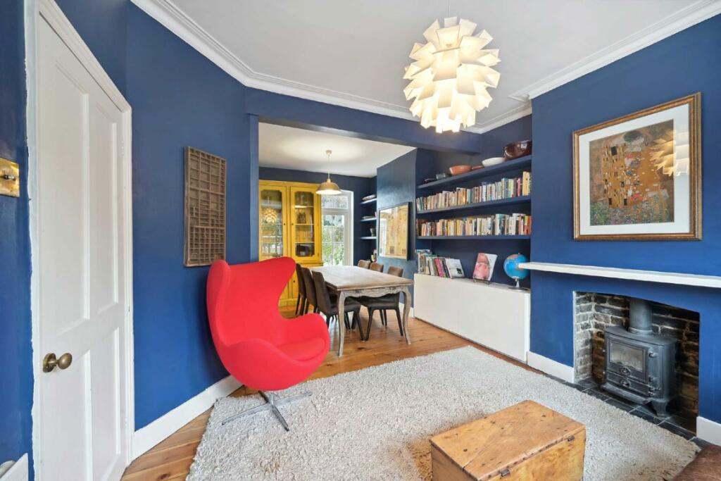 rooms picture