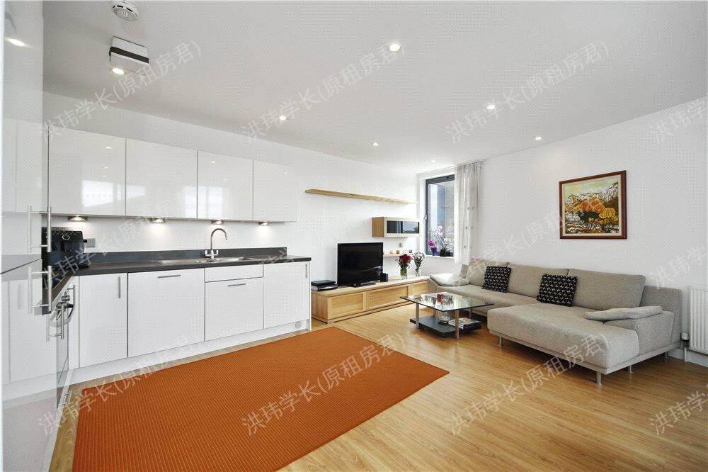 100 Park Village E公寓