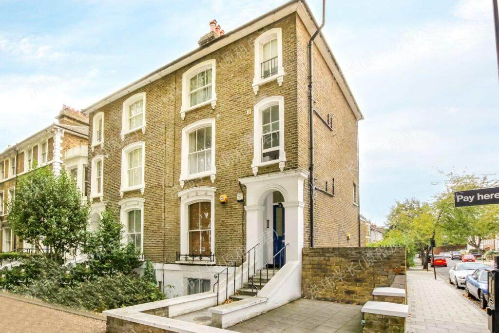 451 Chiswick High Rd公寓