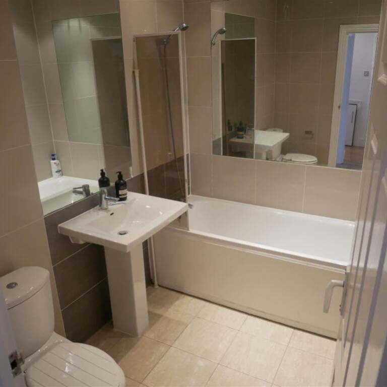 rooms picture
