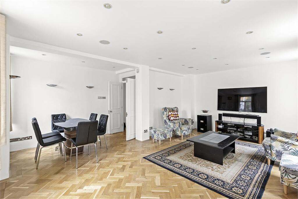 rooms picture