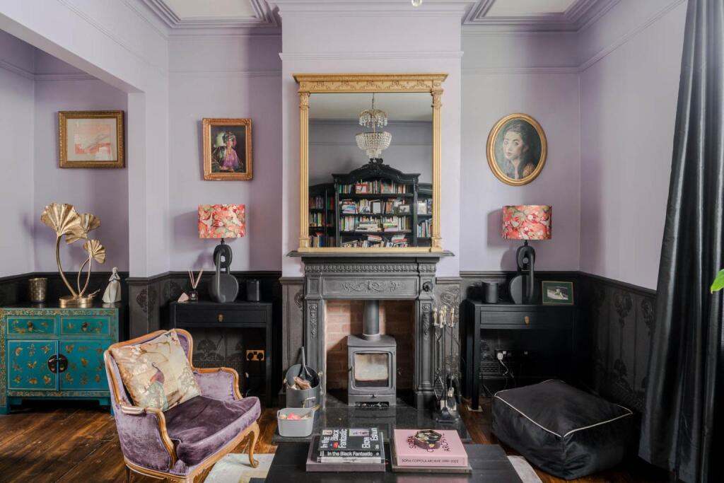 rooms picture