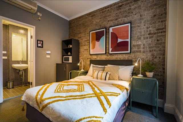 rooms picture