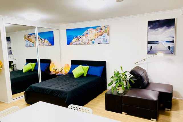 rooms picture