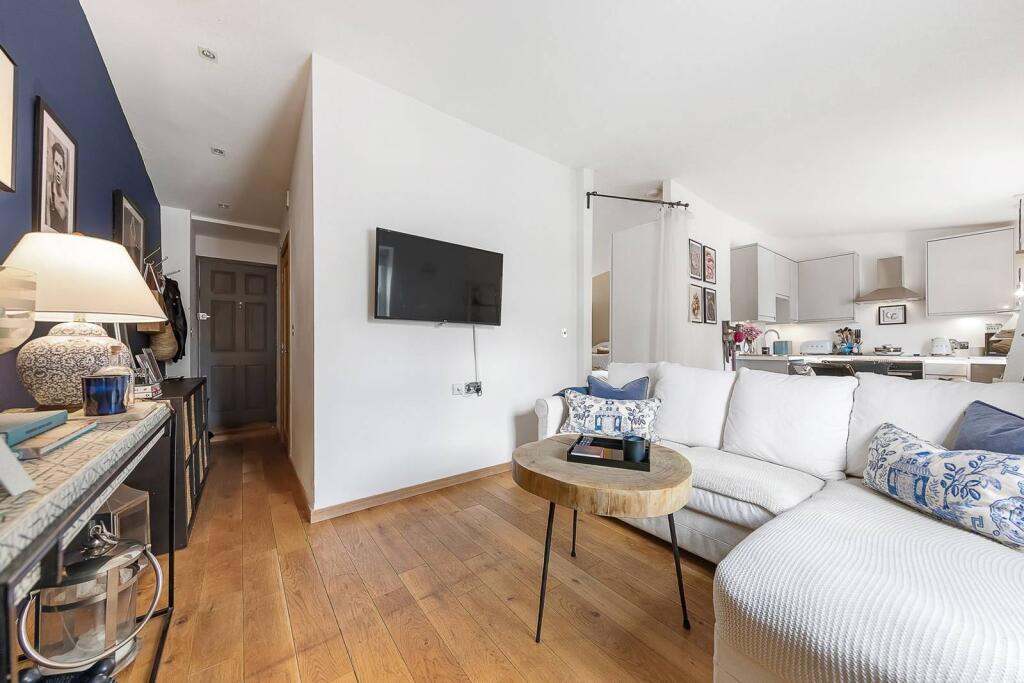 rooms picture