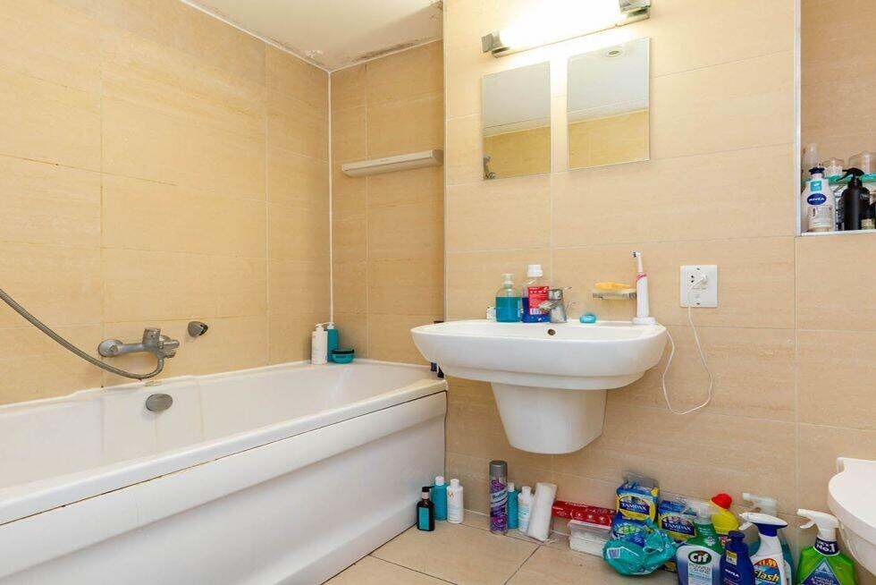 rooms picture
