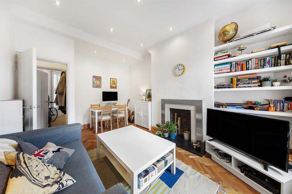 rooms picture