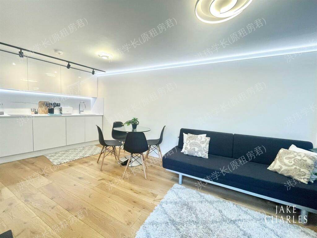 Woodside Avenue公寓