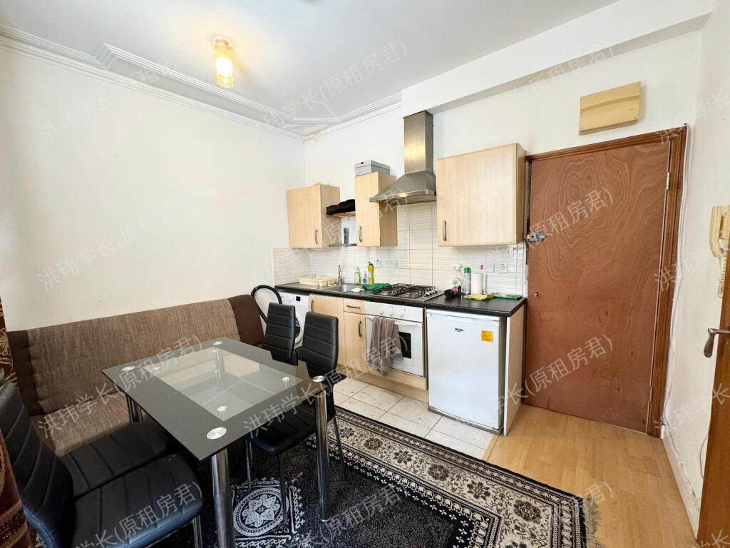 52a Hendon Ln公寓