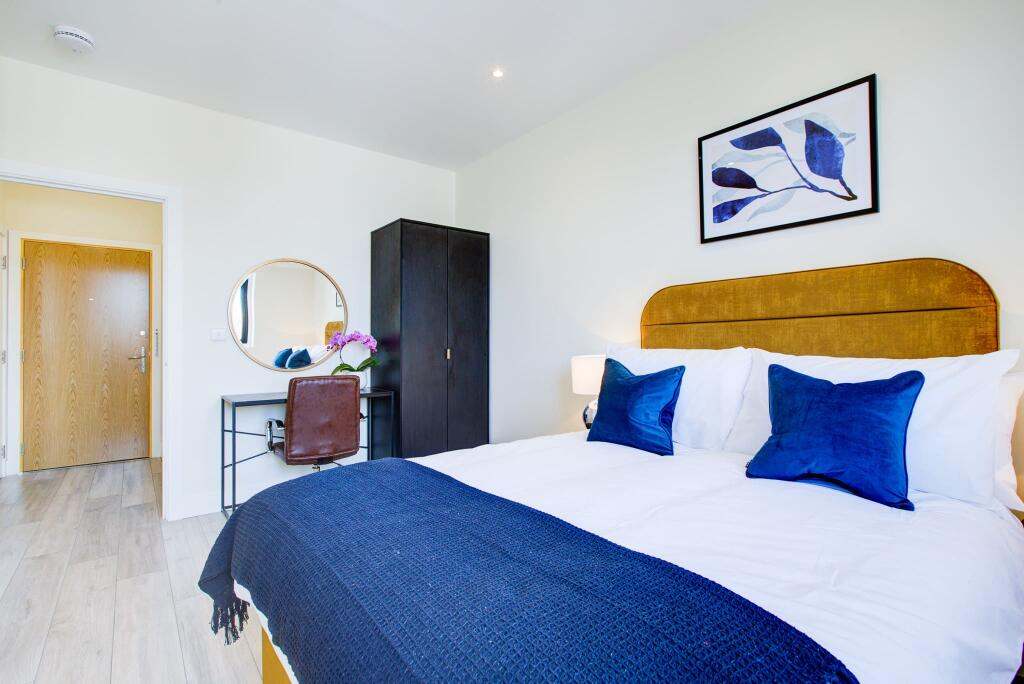 rooms picture
