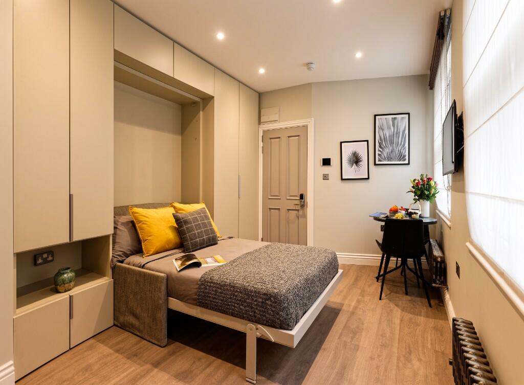 rooms picture