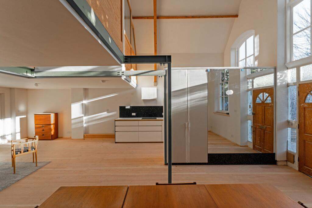 rooms picture