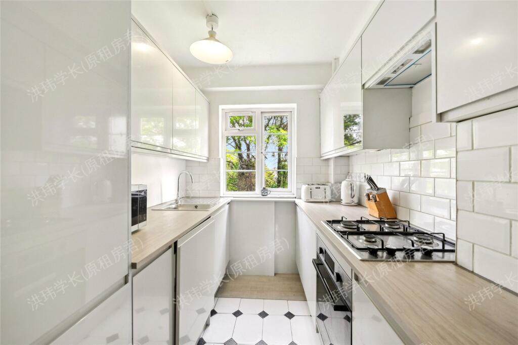 95 Chiswick Village公寓
