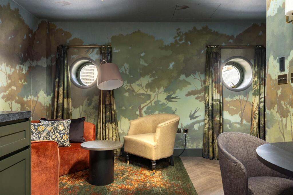 rooms picture