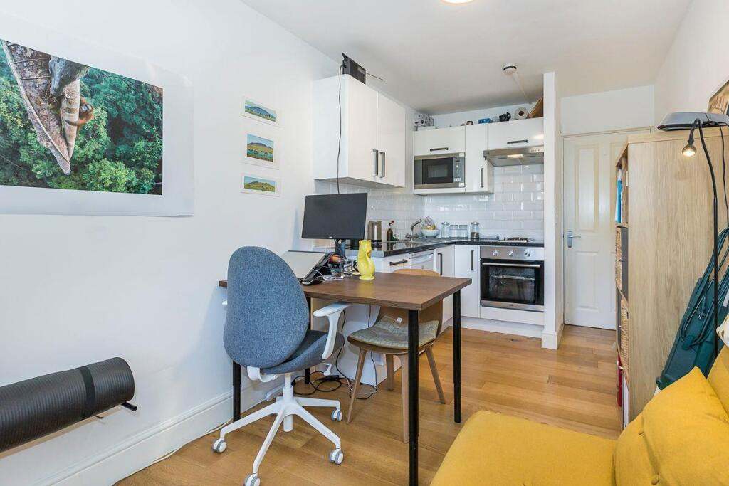 rooms picture