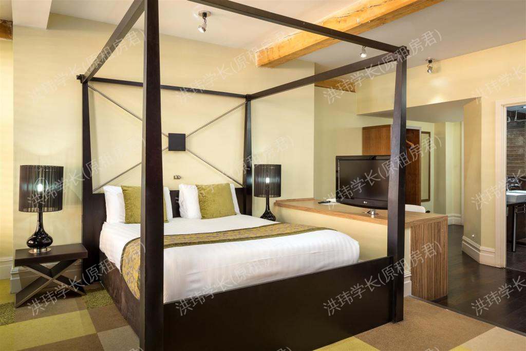 rooms picture