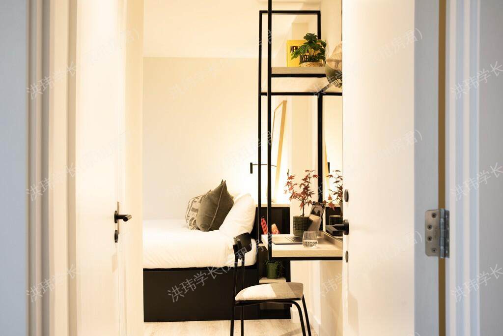 room picture
