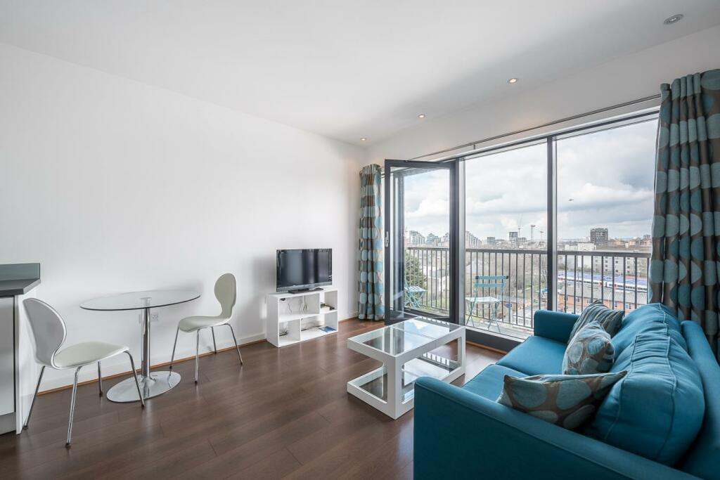 rooms picture