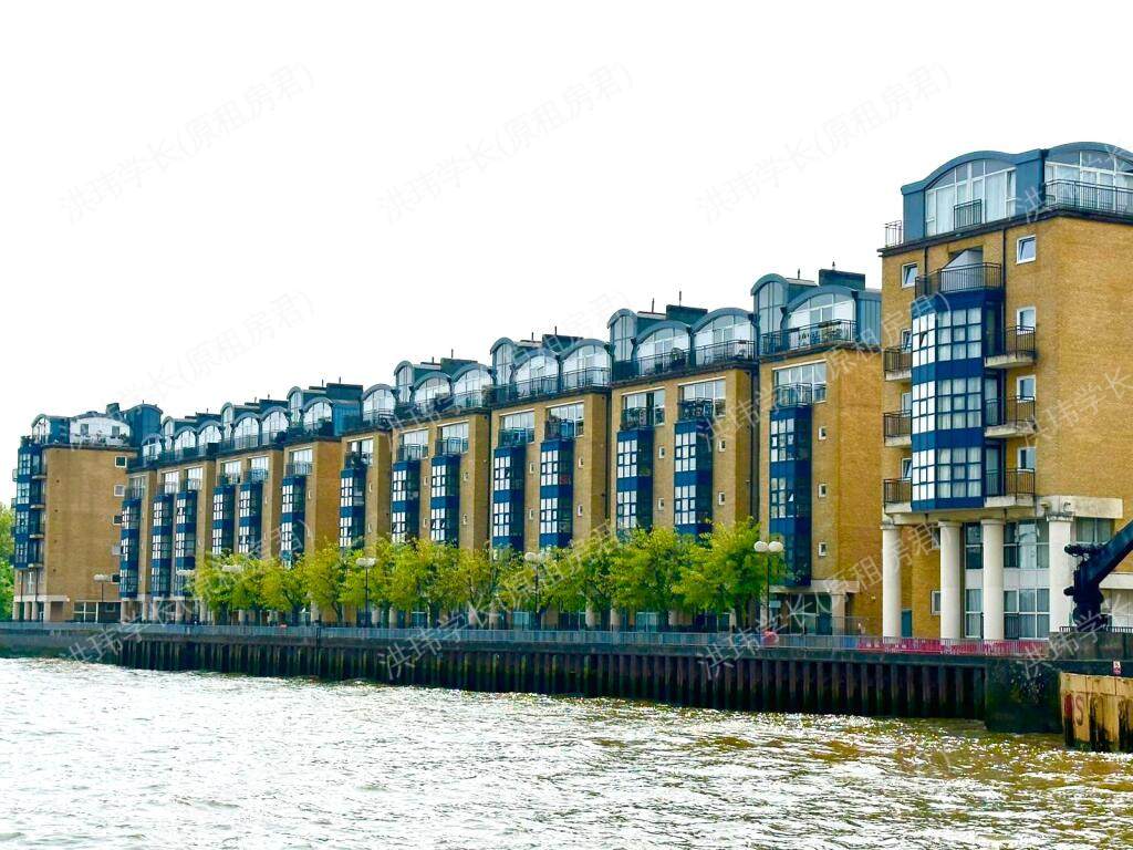 259 Rotherhithe St公寓