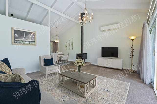 61 Allamanda Drive, Daisy Hill公寓