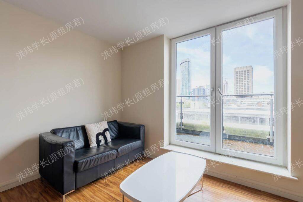 Latitude Apartments公寓