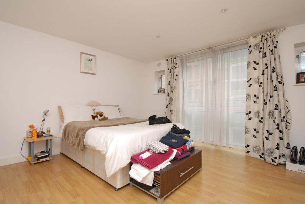 rooms picture