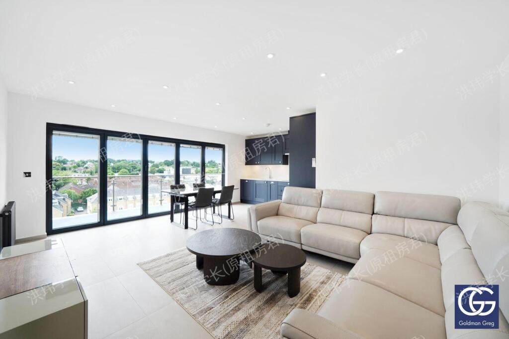 141, 147 E Barnet Rd公寓
