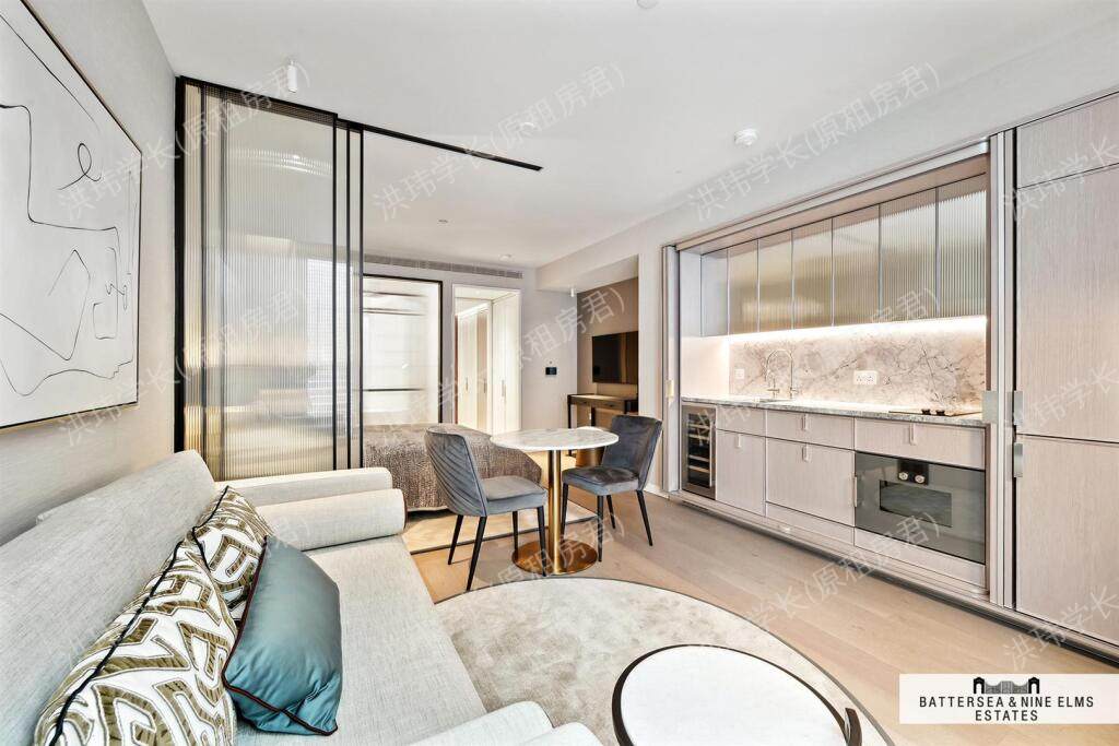 22 Hanover Square公寓