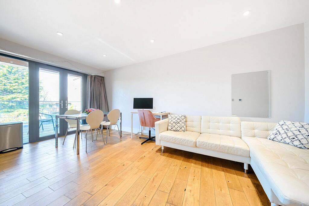 rooms picture