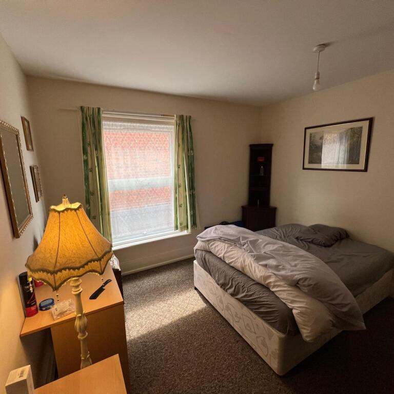 rooms picture