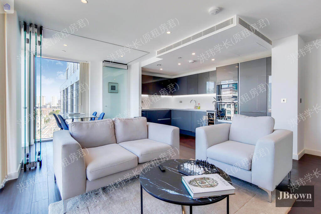 85 Royal Mint Street公寓