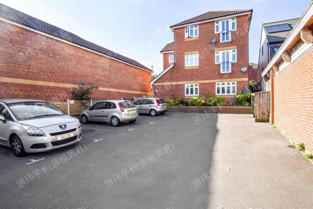 575A Portswood Road公寓
