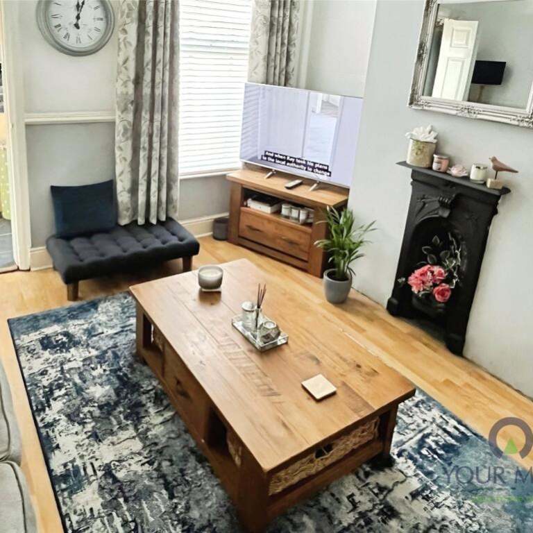 rooms picture